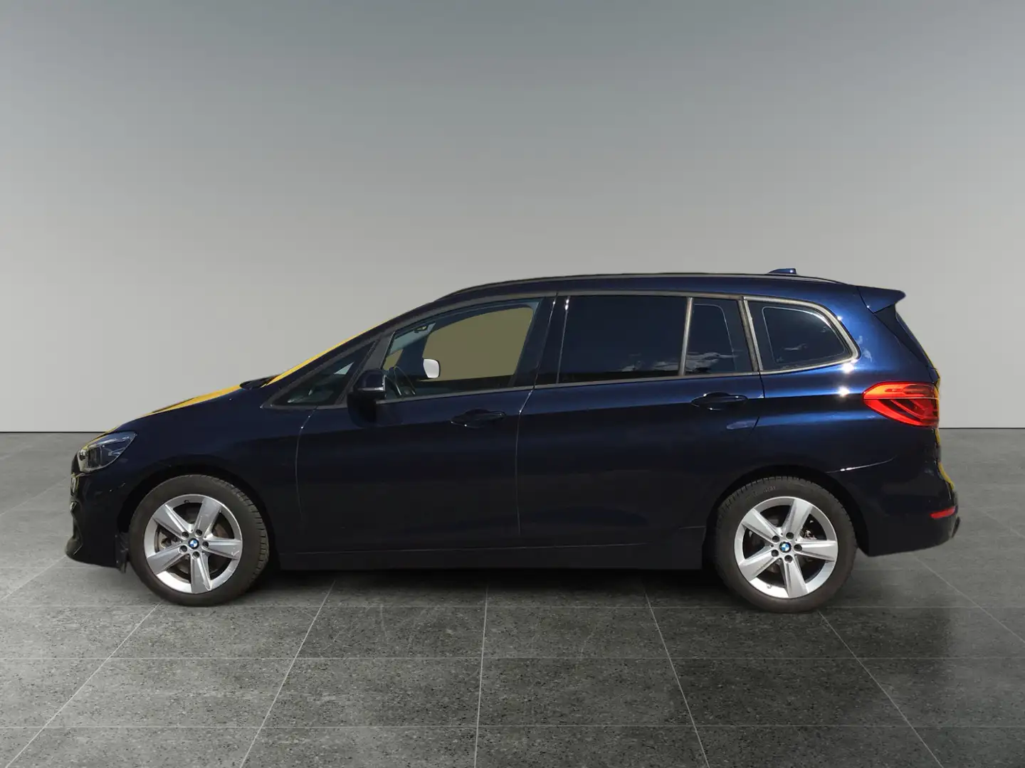 BMW 218 Gran Tourer Allrad 8-fach bereift! AHK! Blau - 2