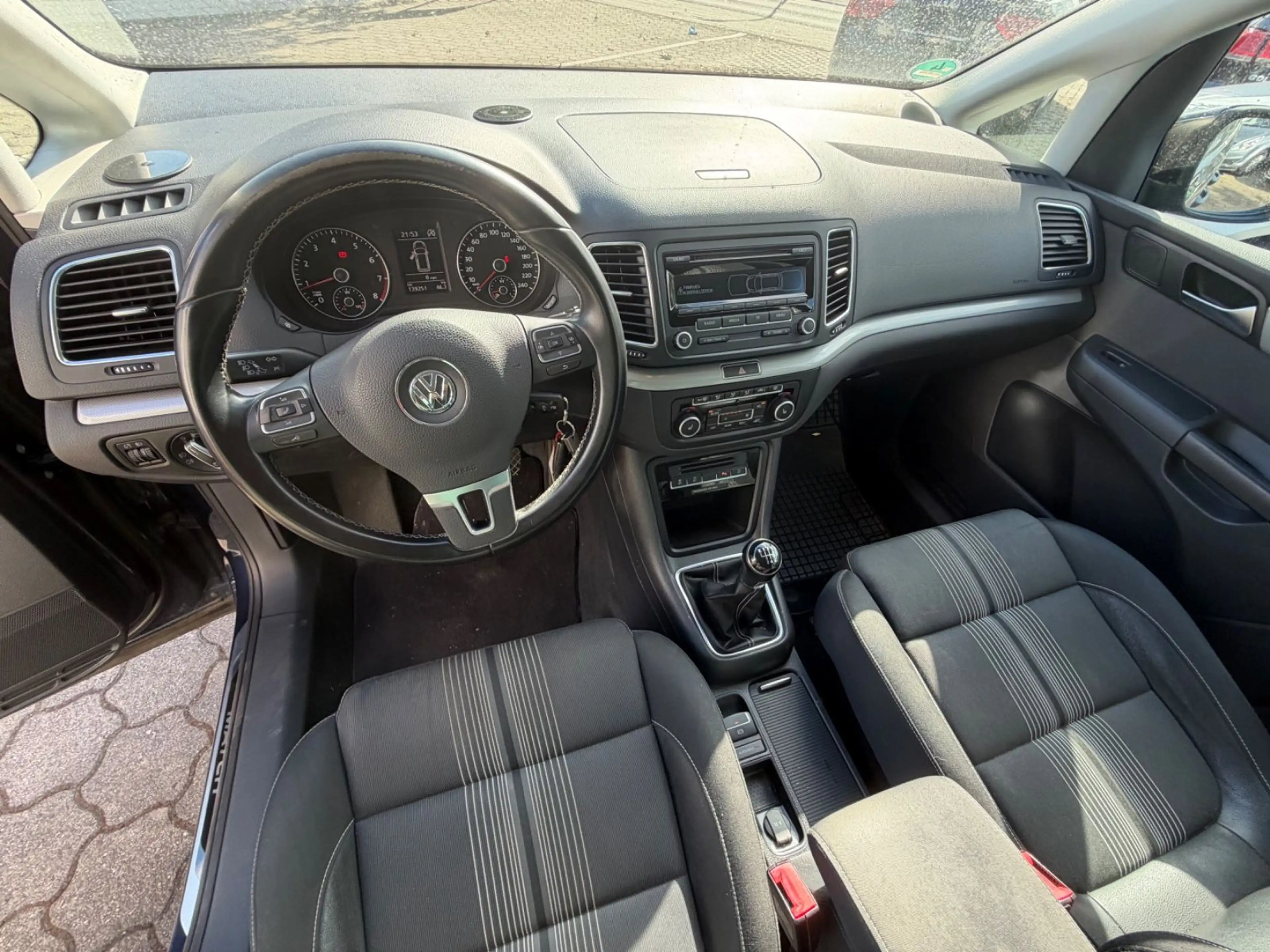 Volkswagen Sharan Match*SHZ*KLIMA*TÜV NEU — photo 3