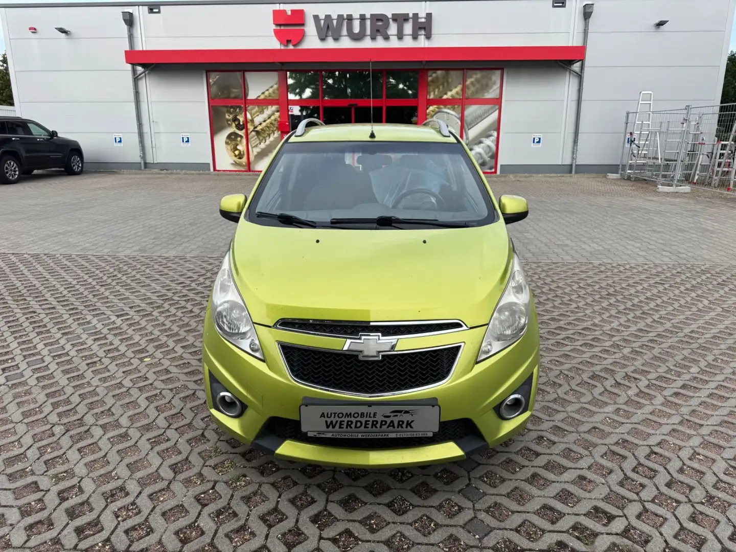 Chevrolet Spark LT Verde - 2