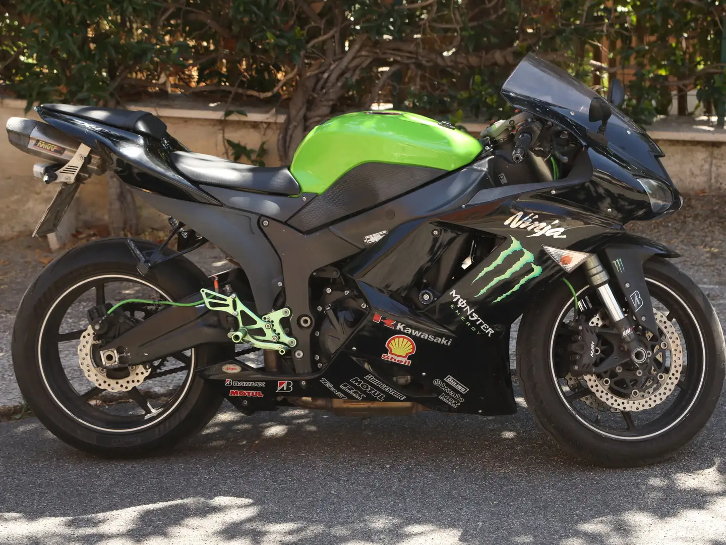 Kawasaki Ninja ZX-6R Noir - 1