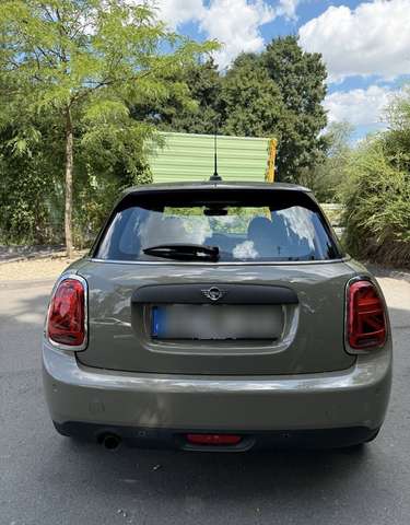 MINI One MINI One 5-trg. / EZ 10/2019 / 67.800km