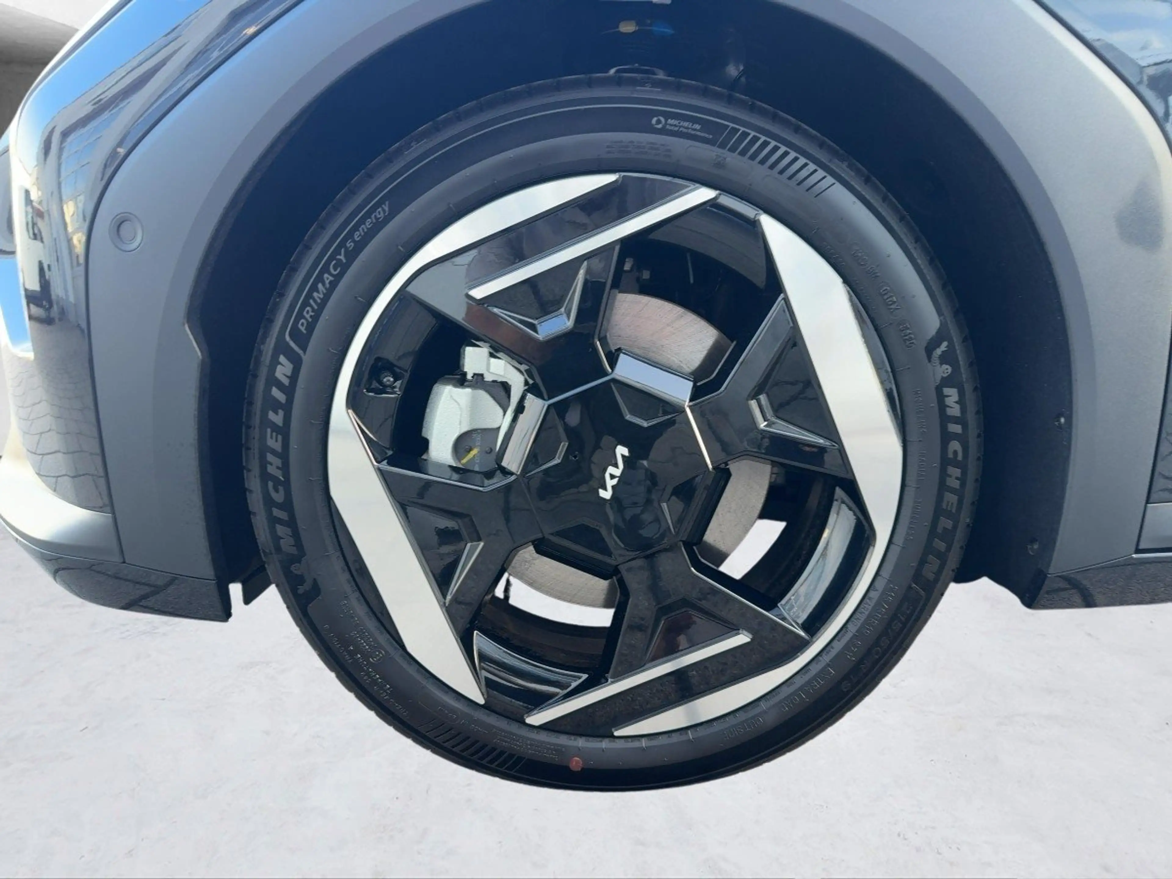 Kia EV4 81,4 kWh FWD Earth ACC+Navi+SHZ+Winterp.+360 — photo 11