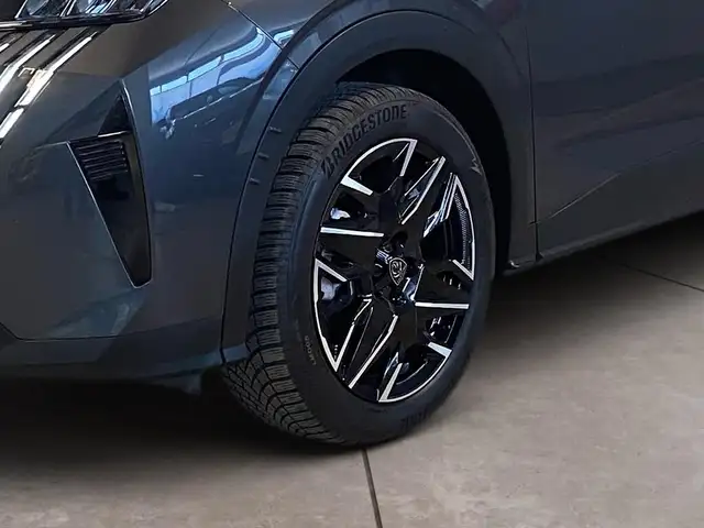Peugeot 3008 view 15