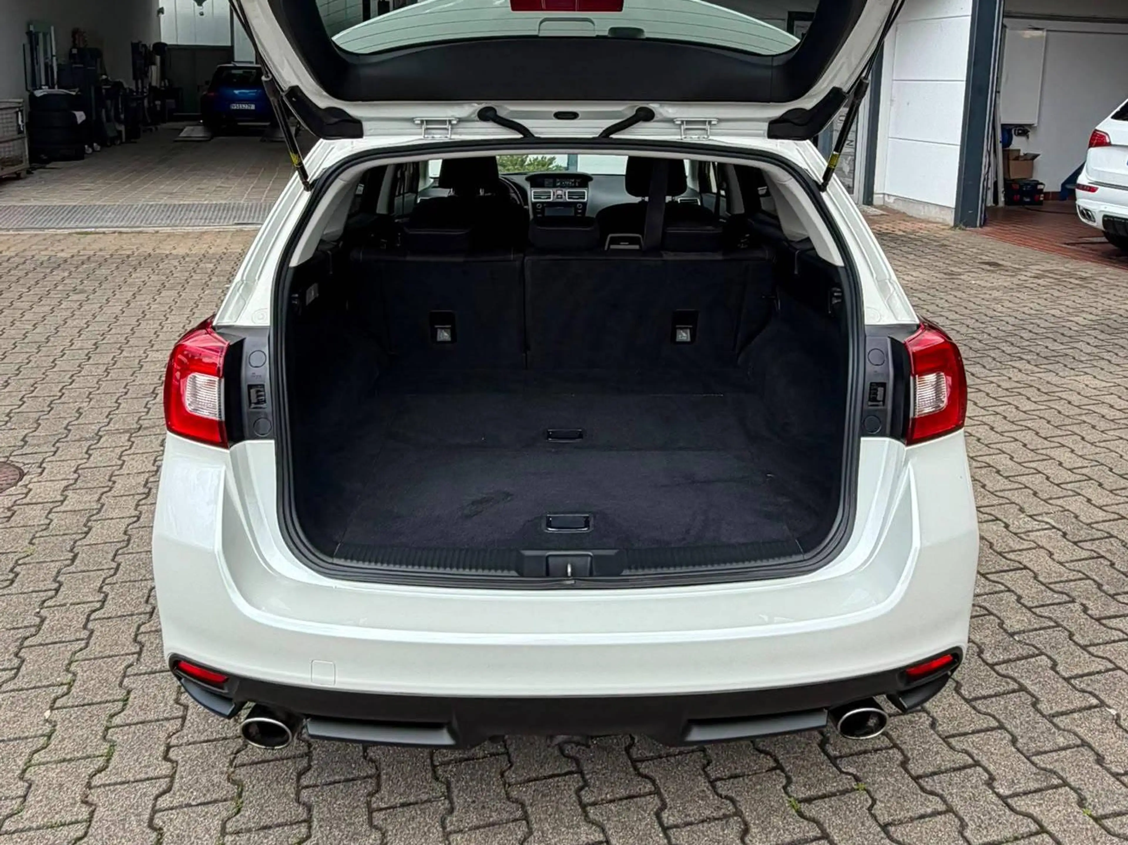 Subaru Levorg Trend 4x4 — photo 11