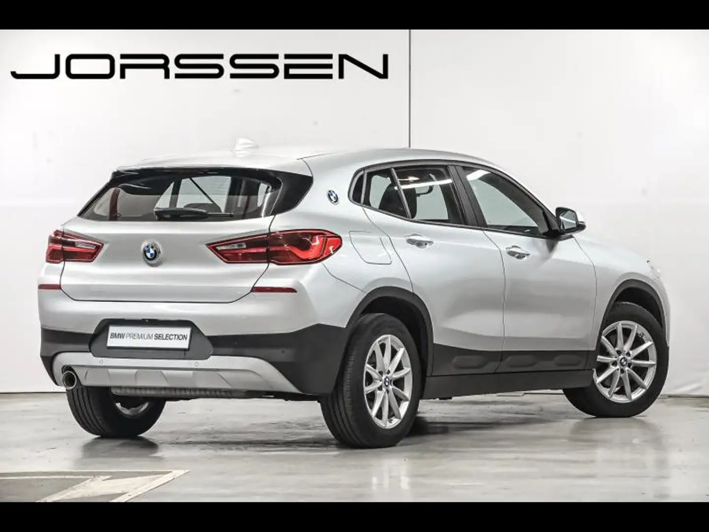 BMW X2 sDrive 18i Grijs - 2