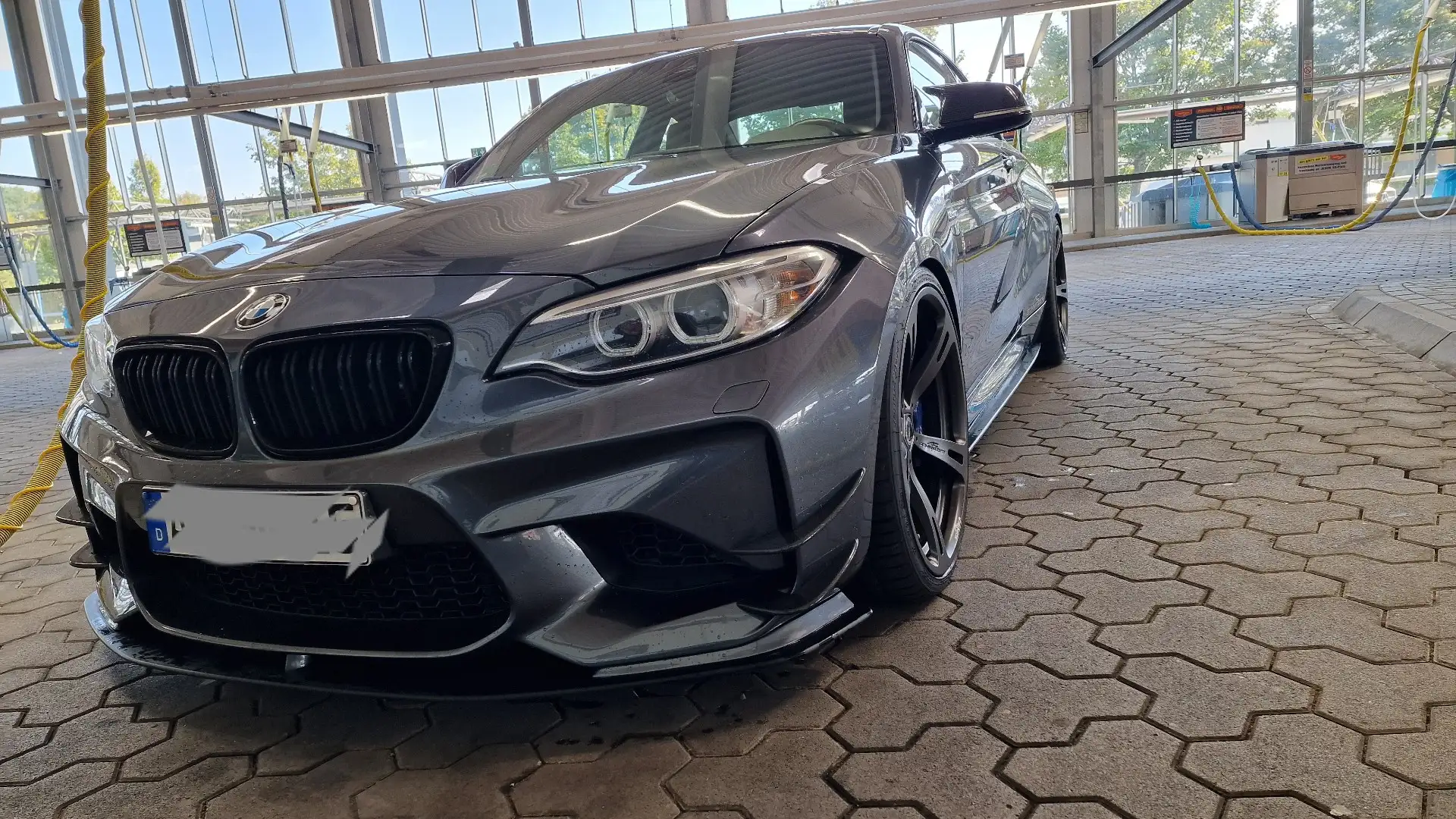 BMW M2 Basis Grau - 1