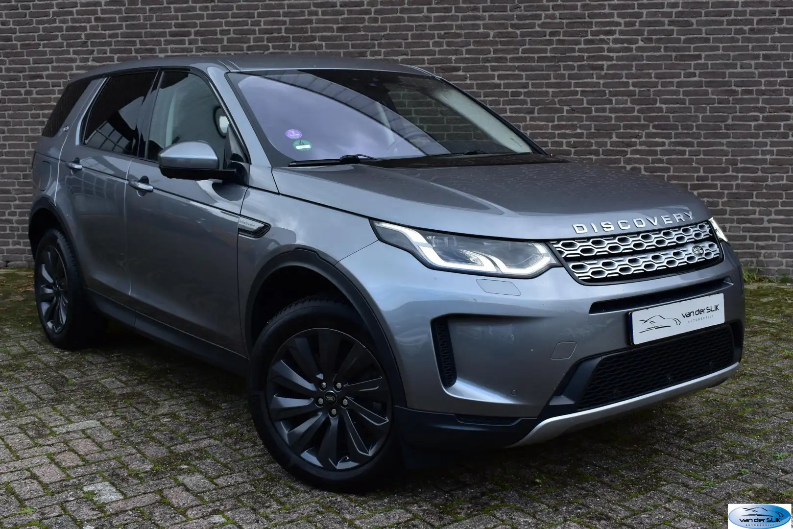 Land Rover Discovery Sport P300e 1.5 R-Dynamic SE Trekhaak, Dodehoek, stuur e Grijs - 1
