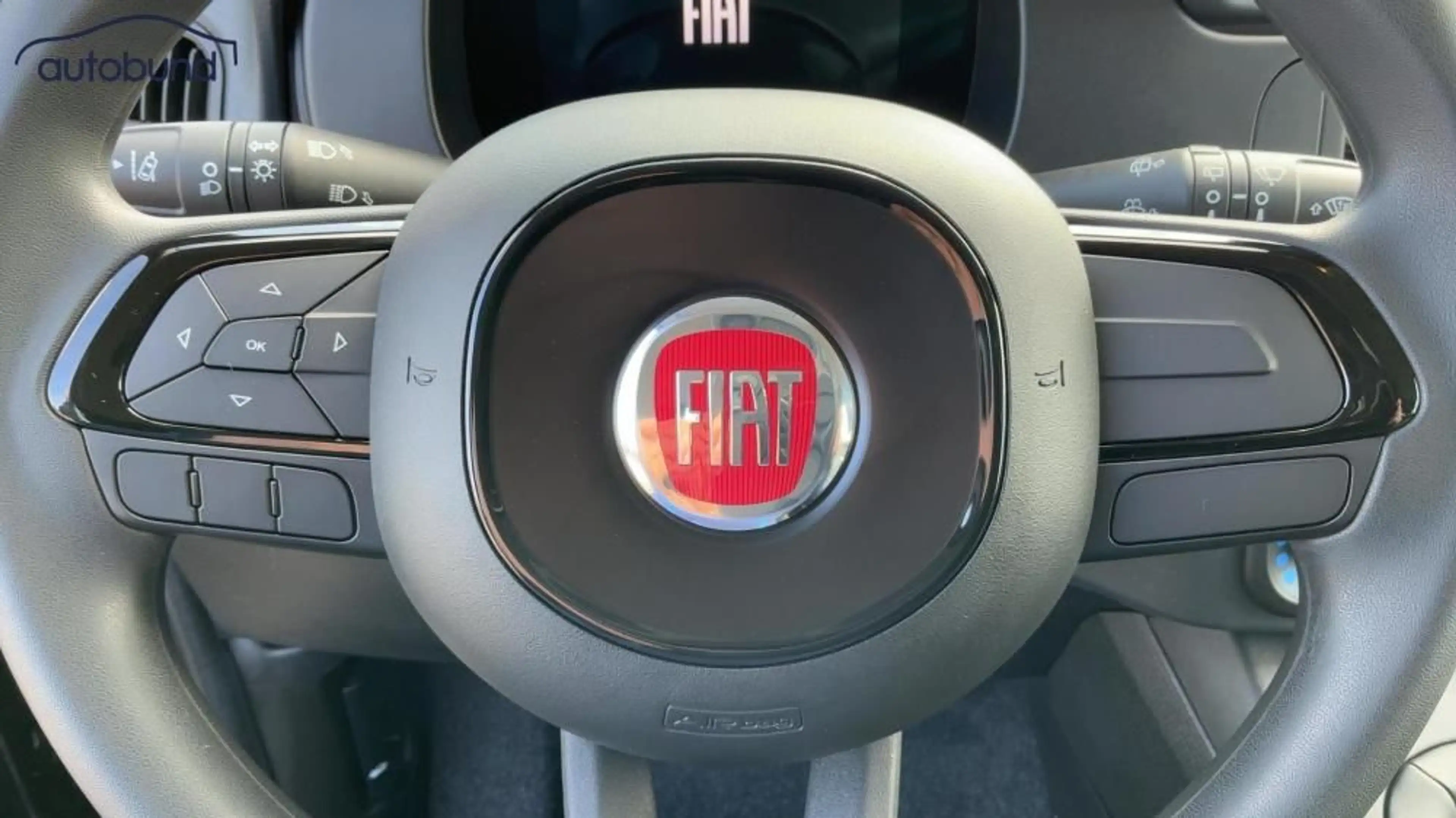 Fiat Panda 1,0  Hybrid (MHEV) Pandina Base NBA PDC — photo 10