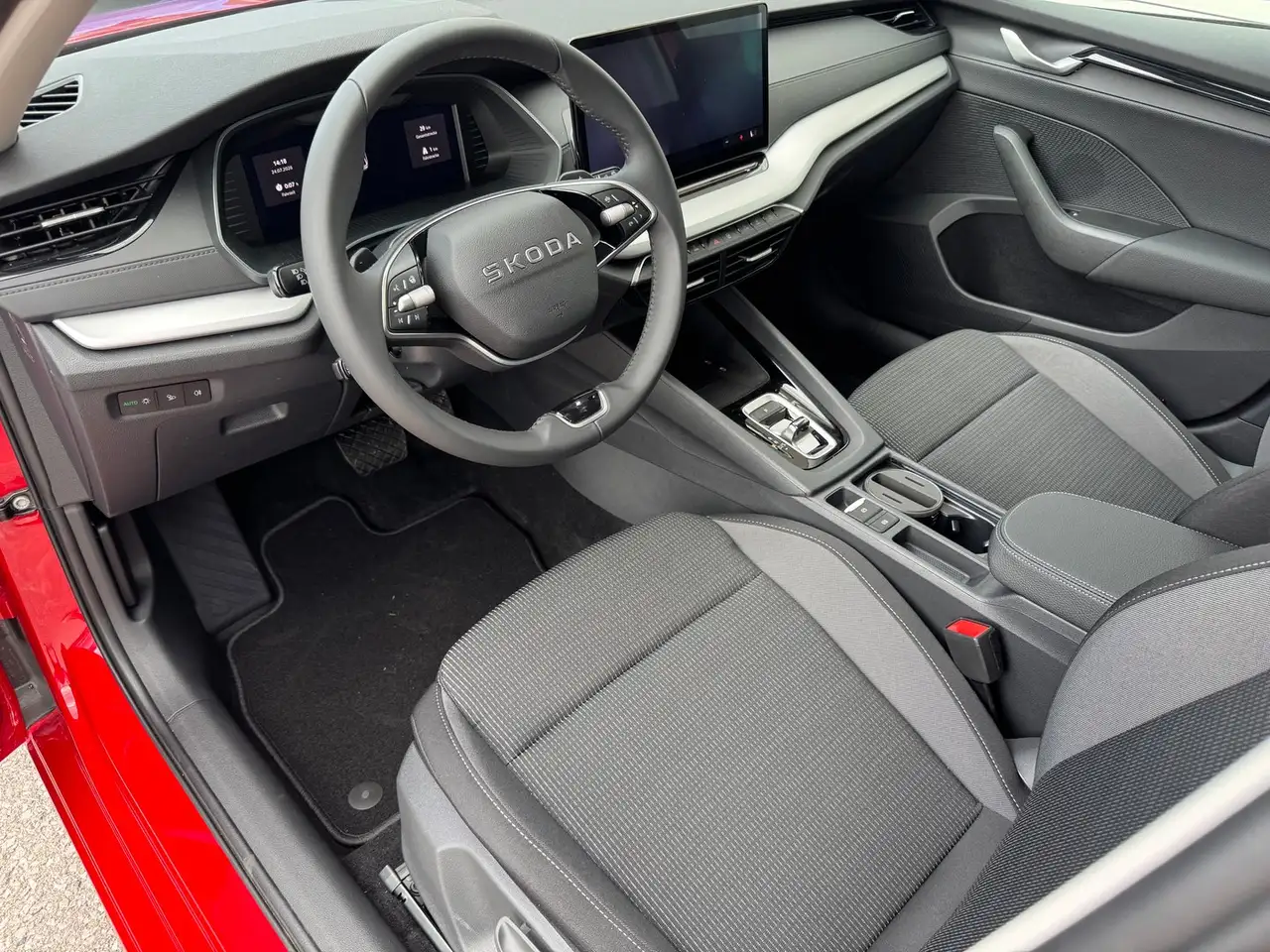 Skoda Octavia 2026 — фото 11