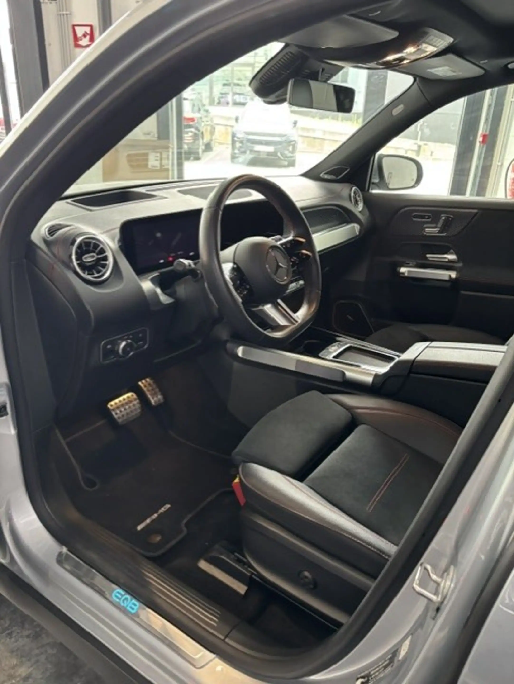 Mercedes-Benz EQB 250 EQB 70.5 kWh 250  Star Edition 7pl. Star Edition 7pl. — photo 8