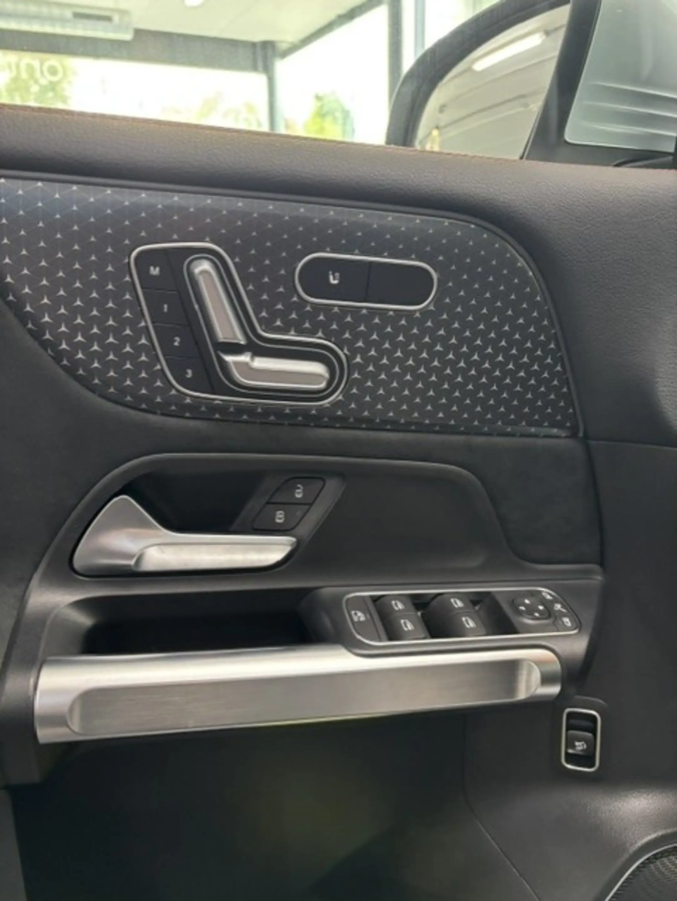 Mercedes-Benz EQB 250 EQB 70.5 kWh 250  Star Edition 7pl. Star Edition 7pl. — photo 14