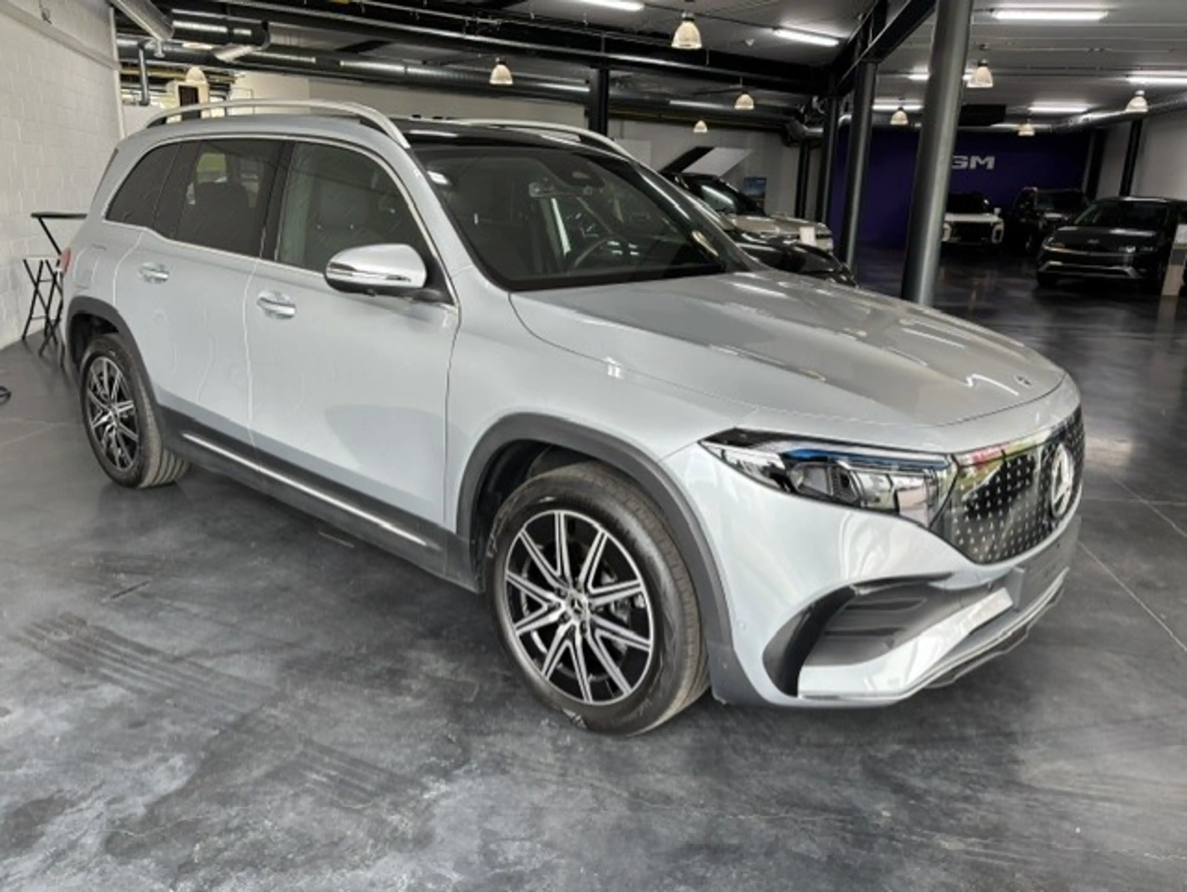 Mercedes-Benz EQB 250 EQB 70.5 kWh 250  Star Edition 7pl. Star Edition 7pl. — photo 5