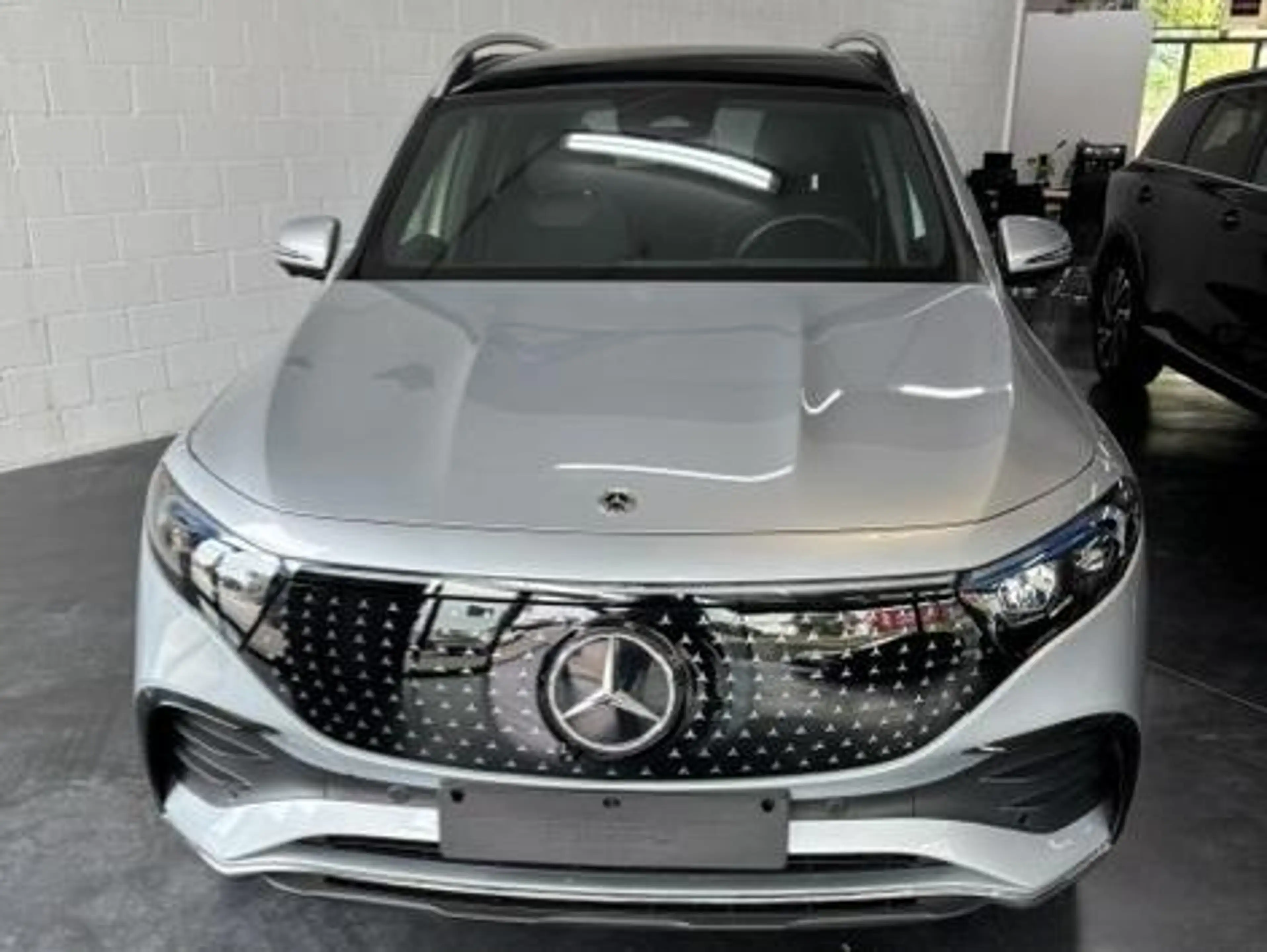 Mercedes-Benz EQB 250 EQB 70.5 kWh 250  Star Edition 7pl. Star Edition 7pl. — photo 6