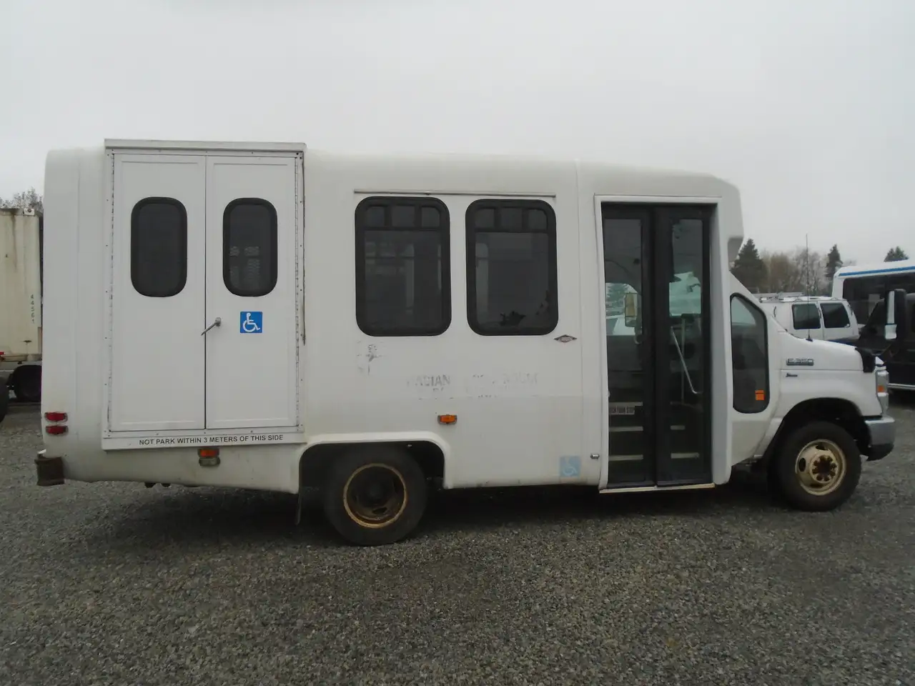 2015 Ford Econoline