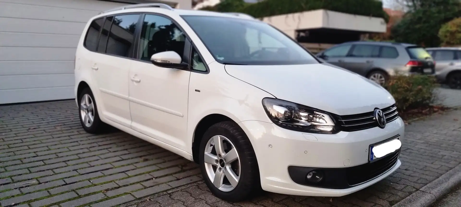 Volkswagen Touran Touran 1.4 TSI Cup *7 Sitzer Білий - 2