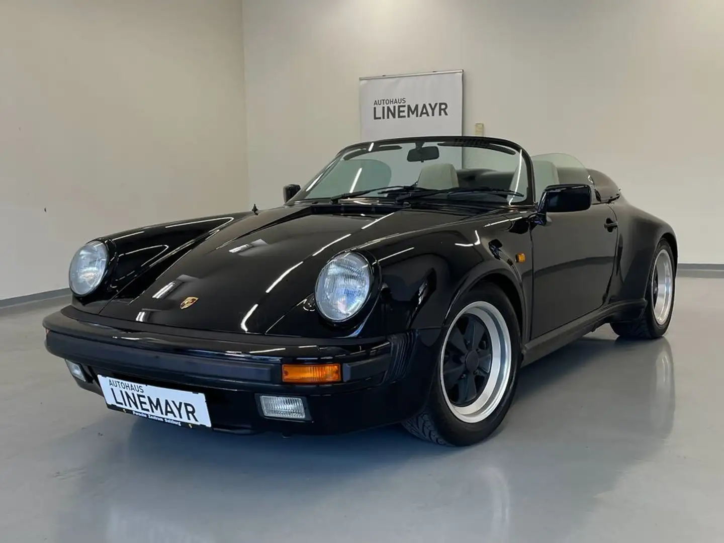 Porsche 911 Carrera Cabrio Speedster Schwarz - 1
