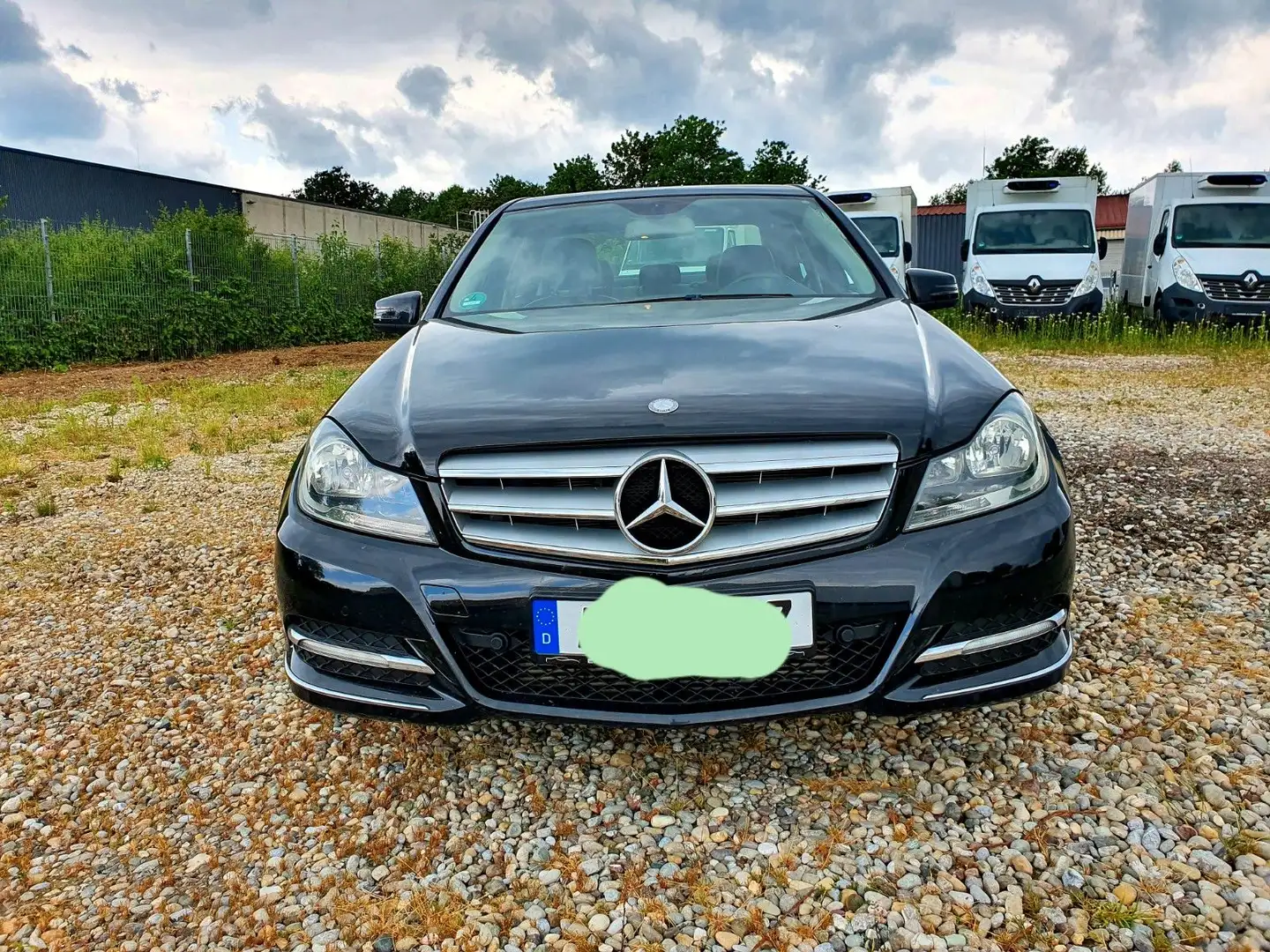 Mercedes-Benz C 220 . Lim. C 220 CDI BlueEfficiency. Avantgarde Schwarz - 1
