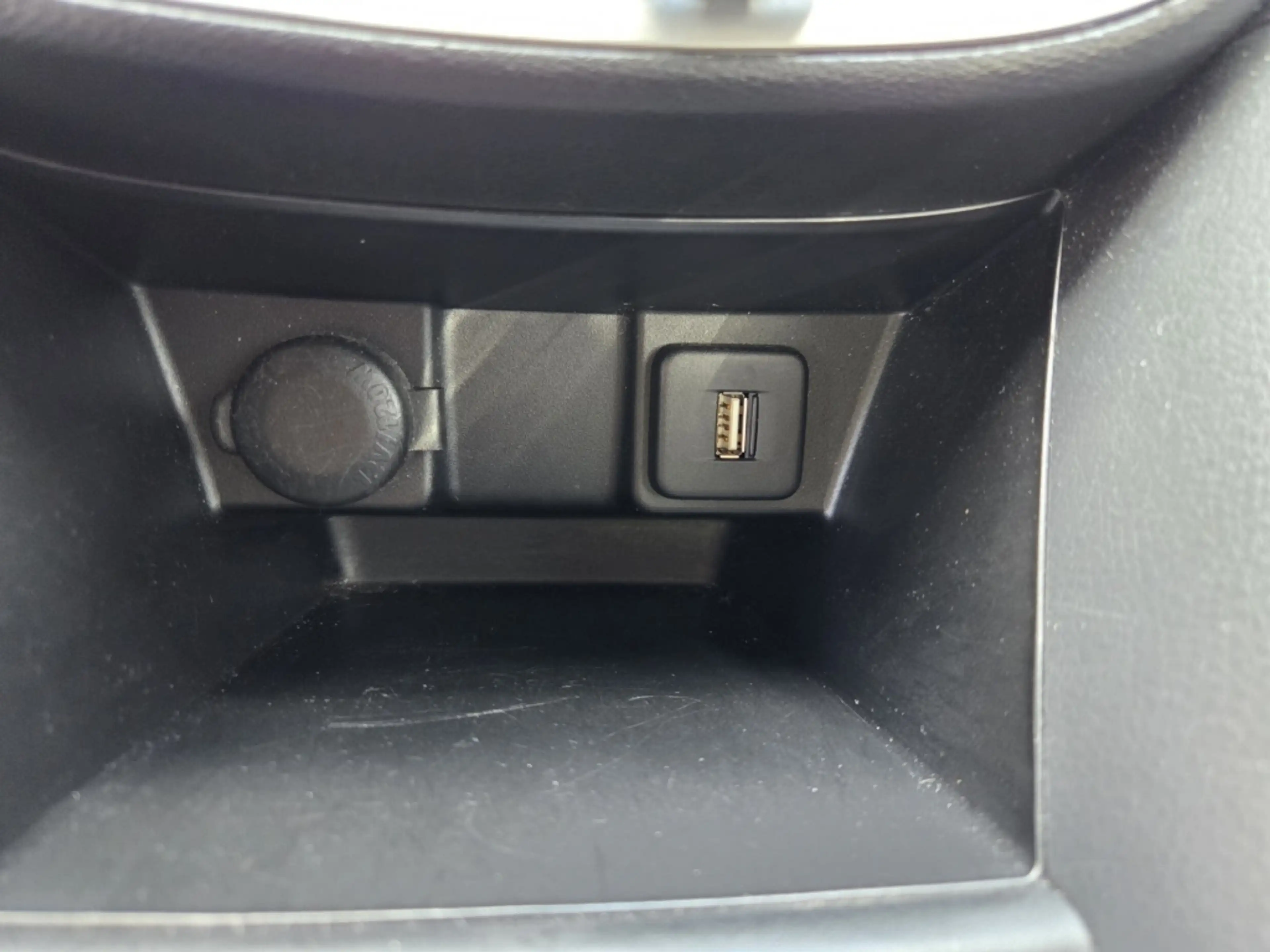 Suzuki Celerio 1.0 Comfort — photo 12