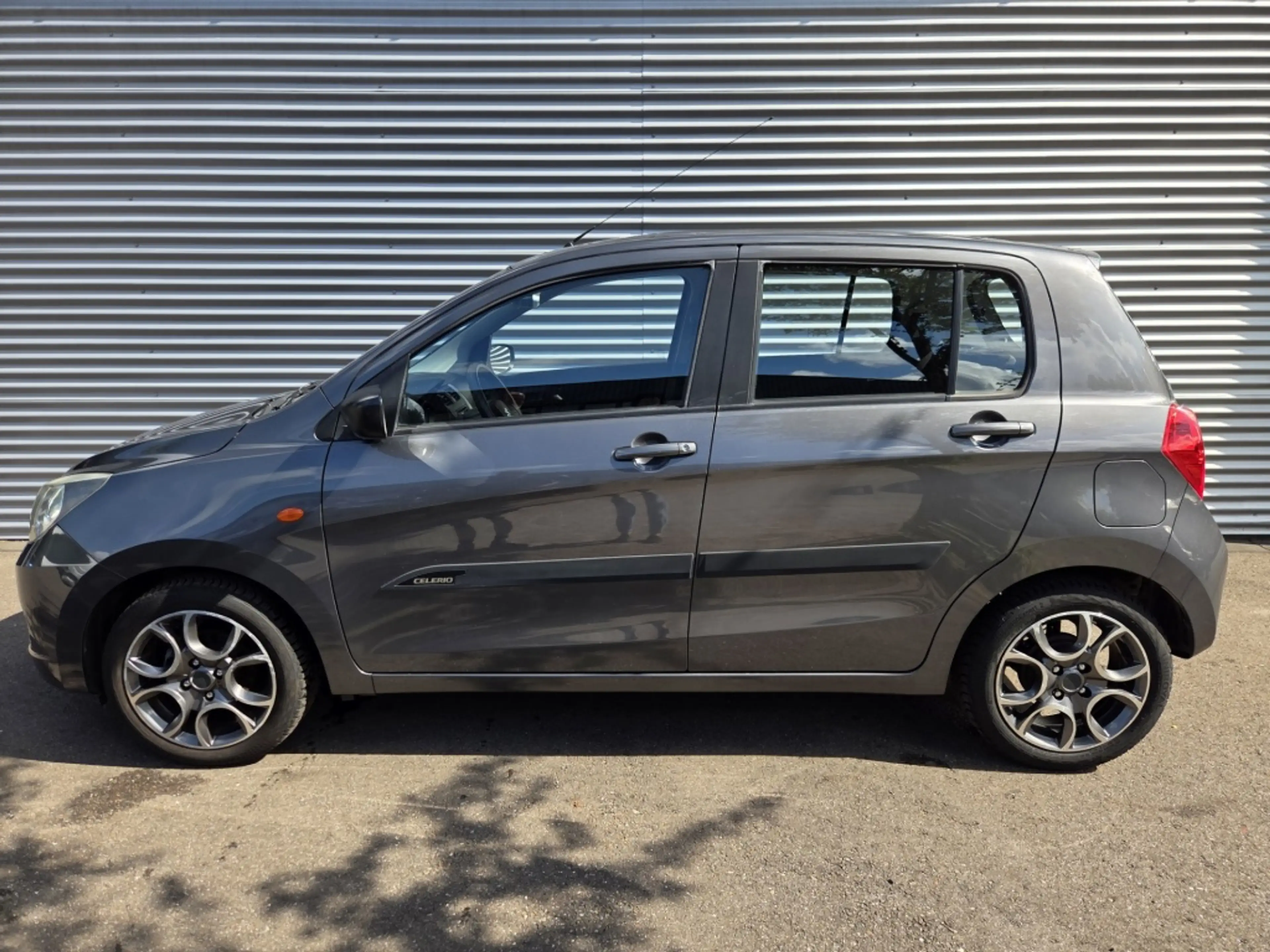 Suzuki Celerio 1.0 Comfort — photo 4
