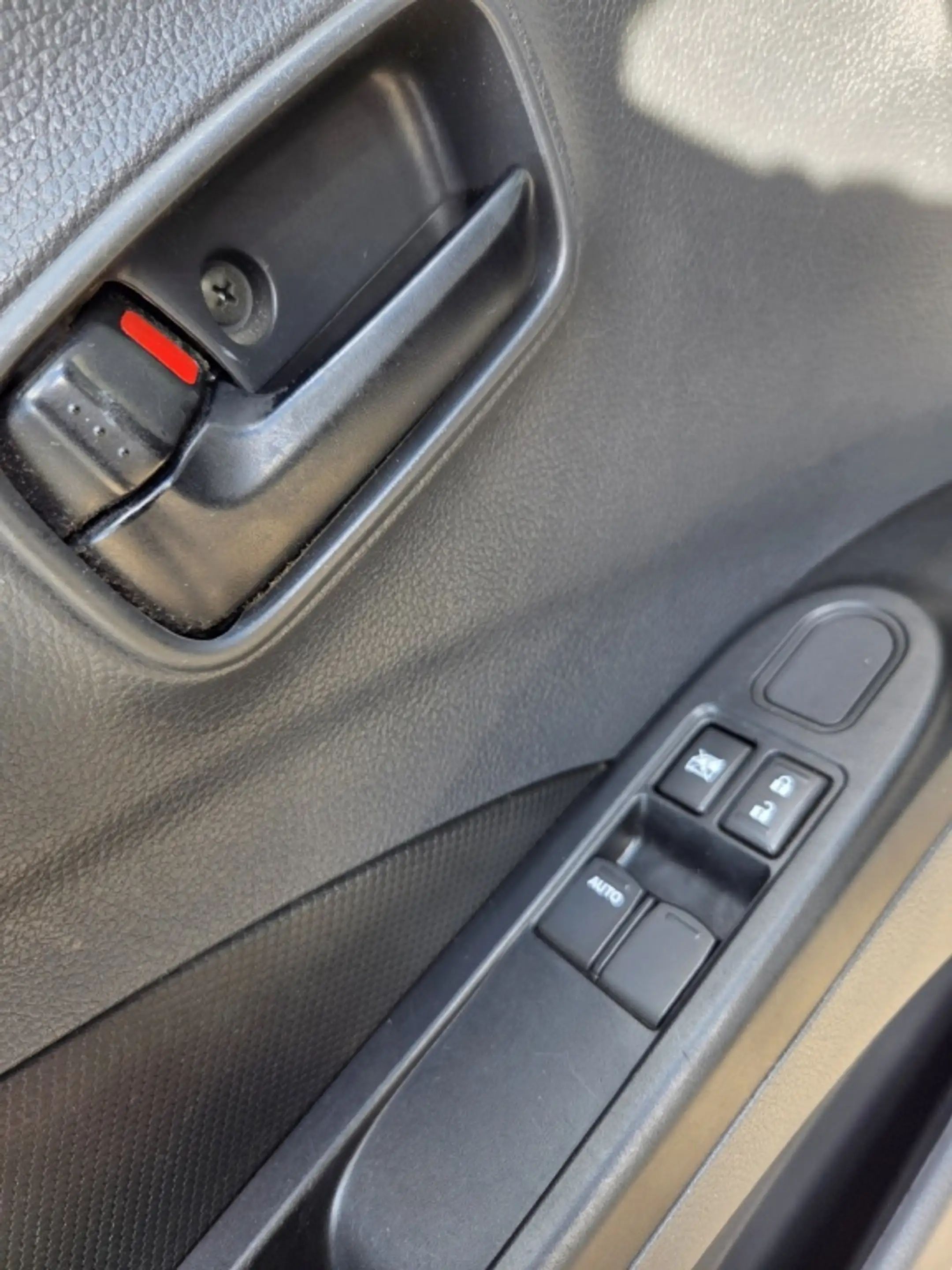 Suzuki Celerio 1.0 Comfort — photo 11