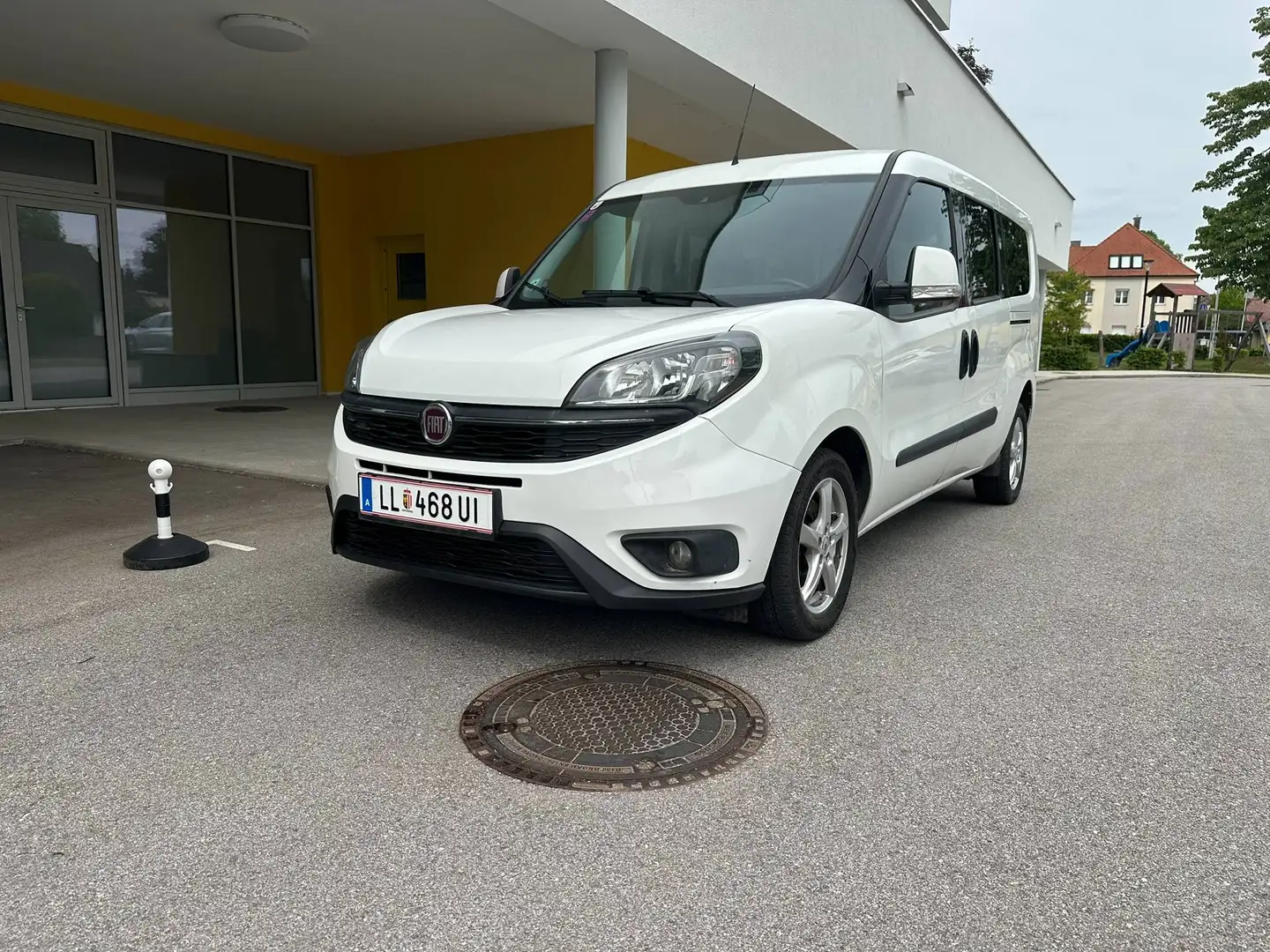 Fiat Doblo Doblo Kombi Maxi NAVI AHK Weiß - 1