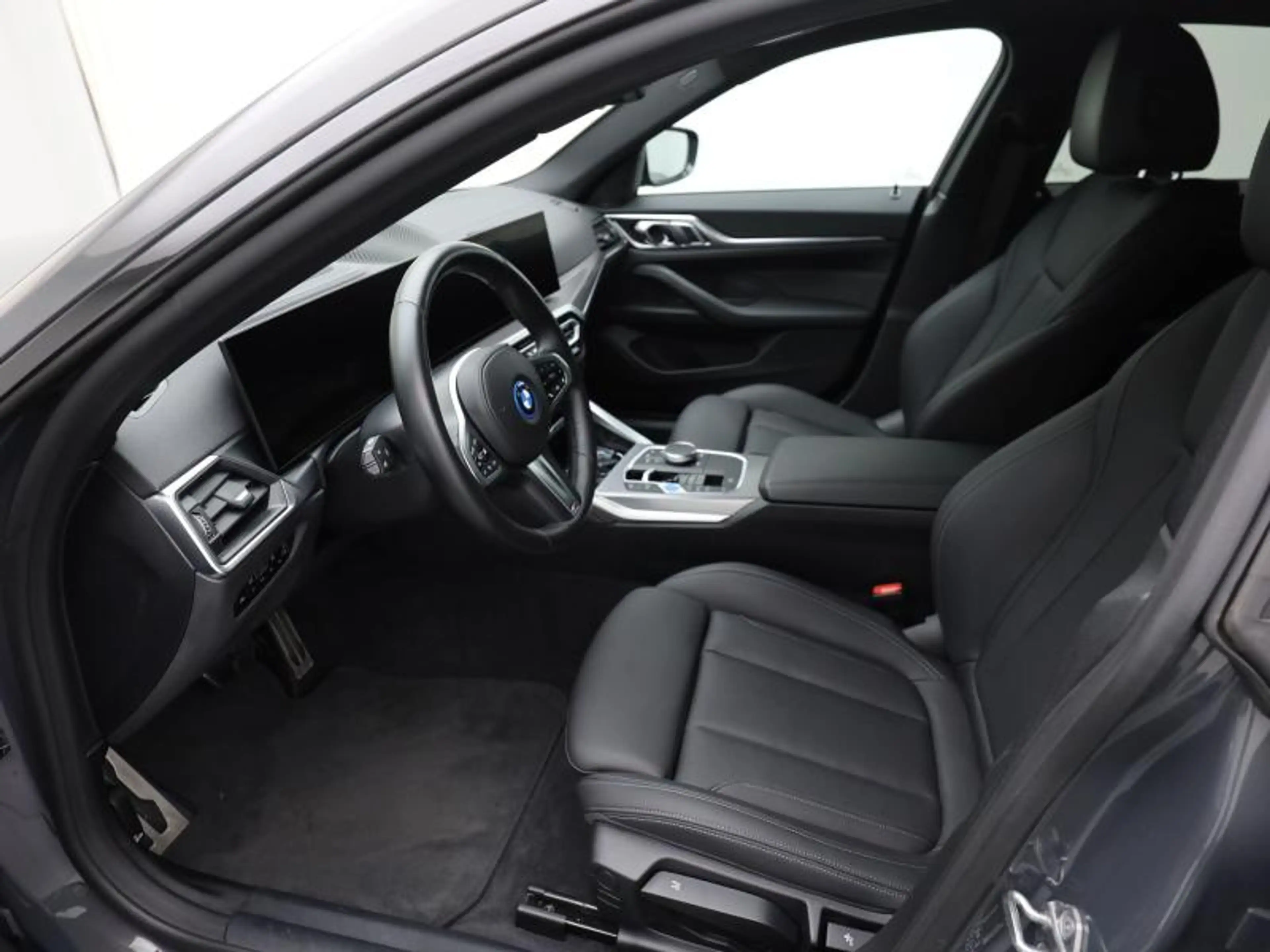 BMW i4 M SPORT - LEDER - HIFI - — photo 6
