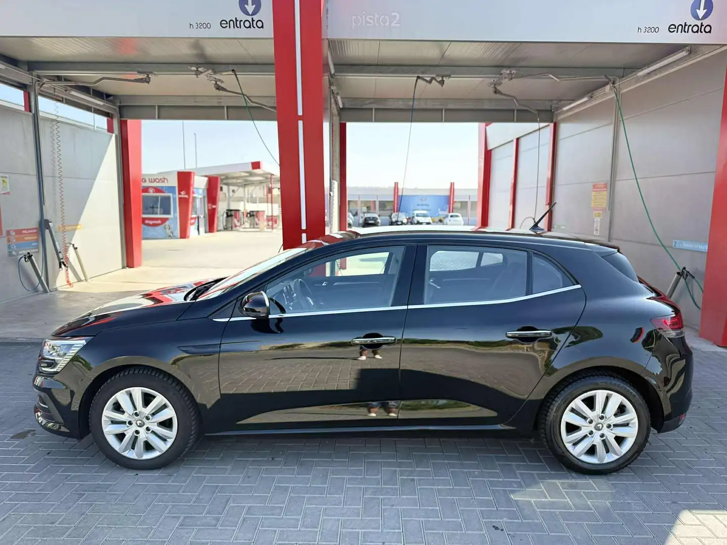 Renault Megane Megane IV 2020 Berlina 1.5 blue dci 115cv/FULL Nero - 2