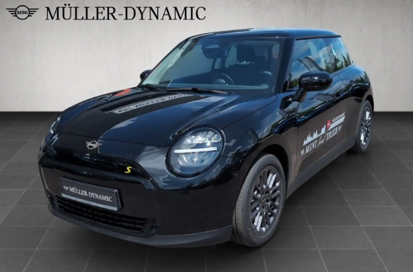 MINI Cooper SE Classic Чёрный - 1