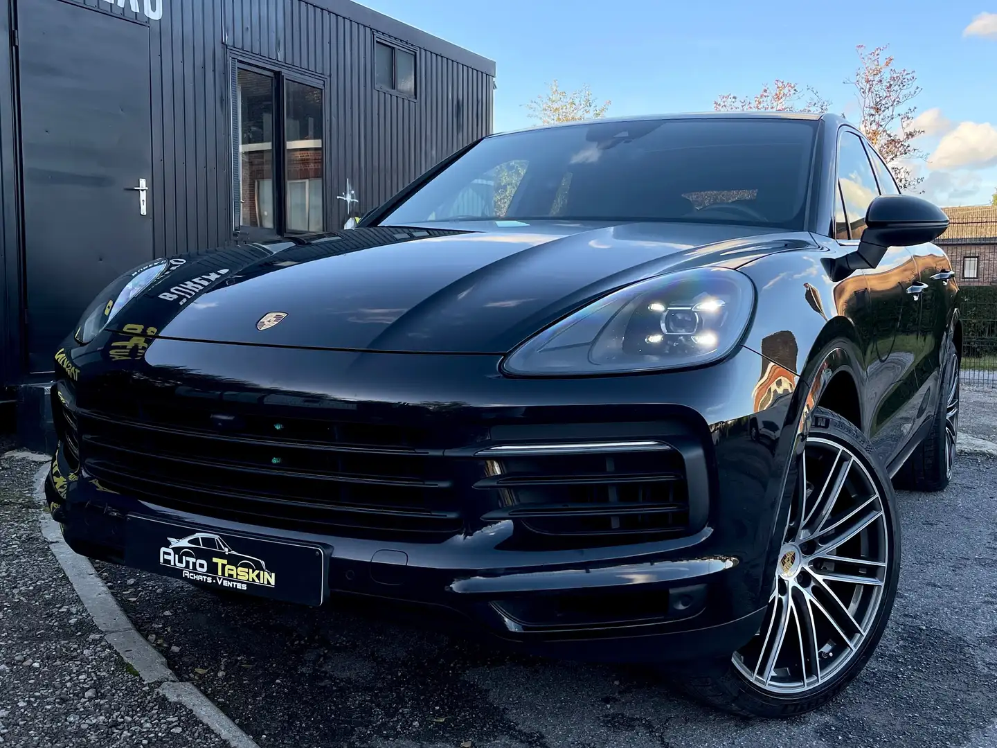 Porsche Cayenne 2.9Bi-Turbo V6 / coupé / S / 440cv / FULL / Zwart - 2