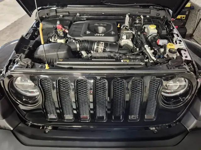 Jeep Wrangler view 12