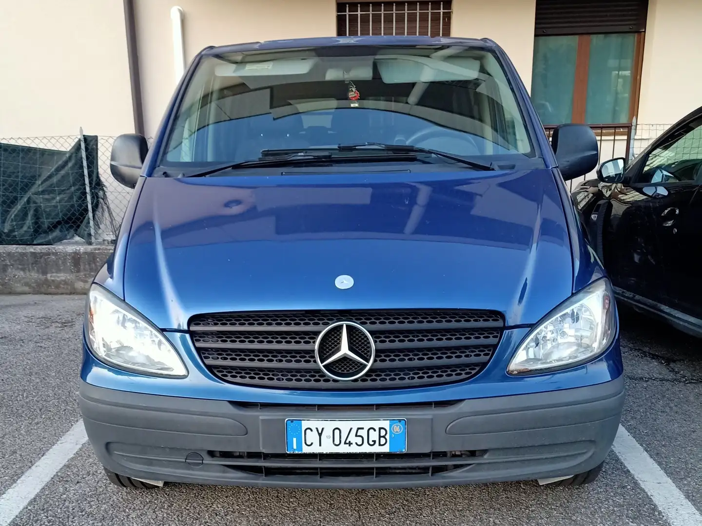Mercedes-Benz Vito Mixto Bleu - 1