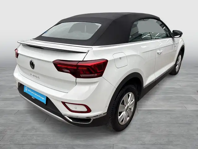 Volkswagen T-Roc view 5
