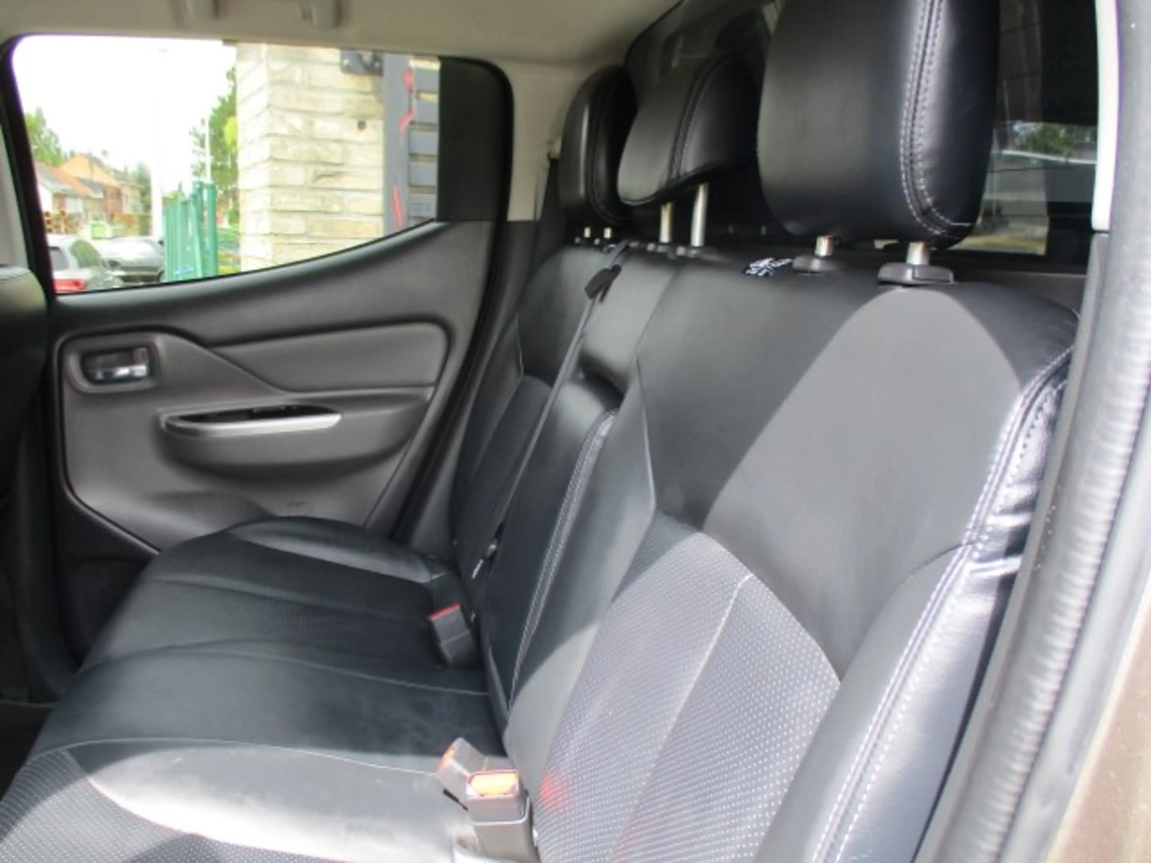 Fiat Fullback 2.4 D 181PK 4X4 FULL OPTION NAVI LEDER LV5PL TOP! — photo 10