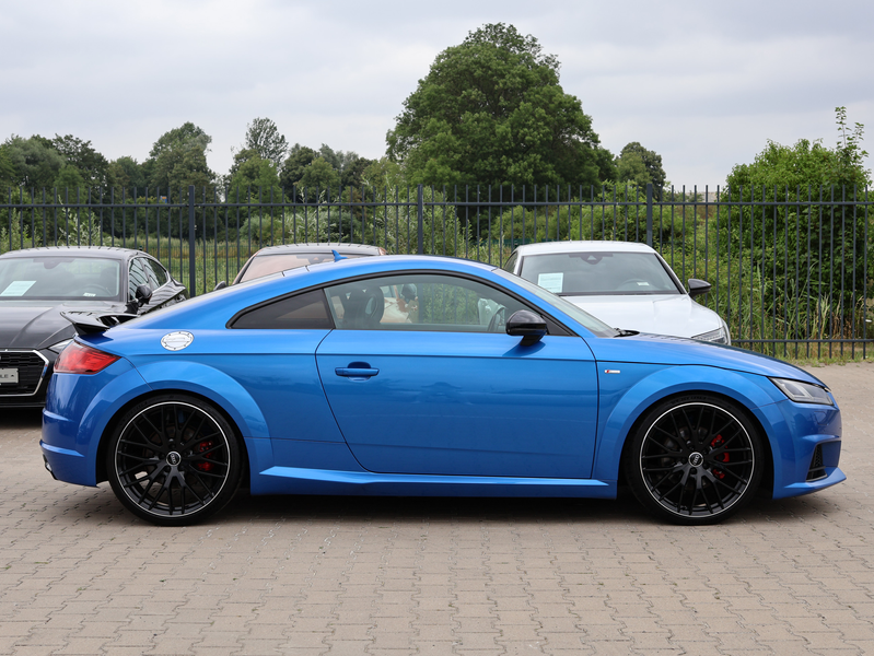Audi TT Coupe 2.0 TFSI quattro - S LINE COMPETITION — photo 6