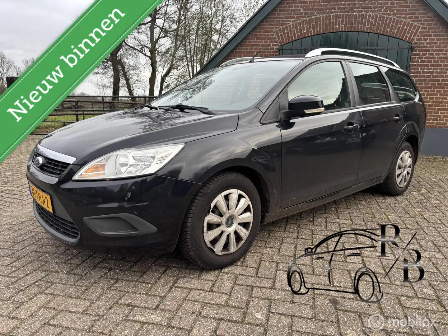 Ford Focus Wagon 1.6 Trend INRUILKOOPJE APK SEPT 2026 AIRCO Zwart - 1