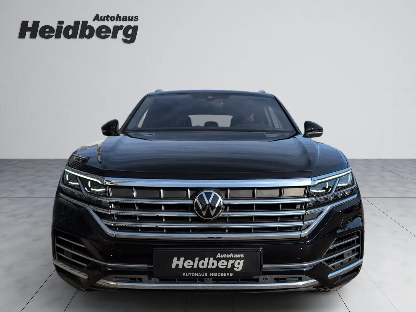 Volkswagen Touareg IQ-Matrix 19" AHK Luftfhw. PANO INNOVISION StHzg. Noir - 2