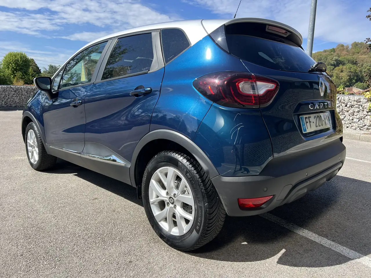Renault Captur — photo 7
