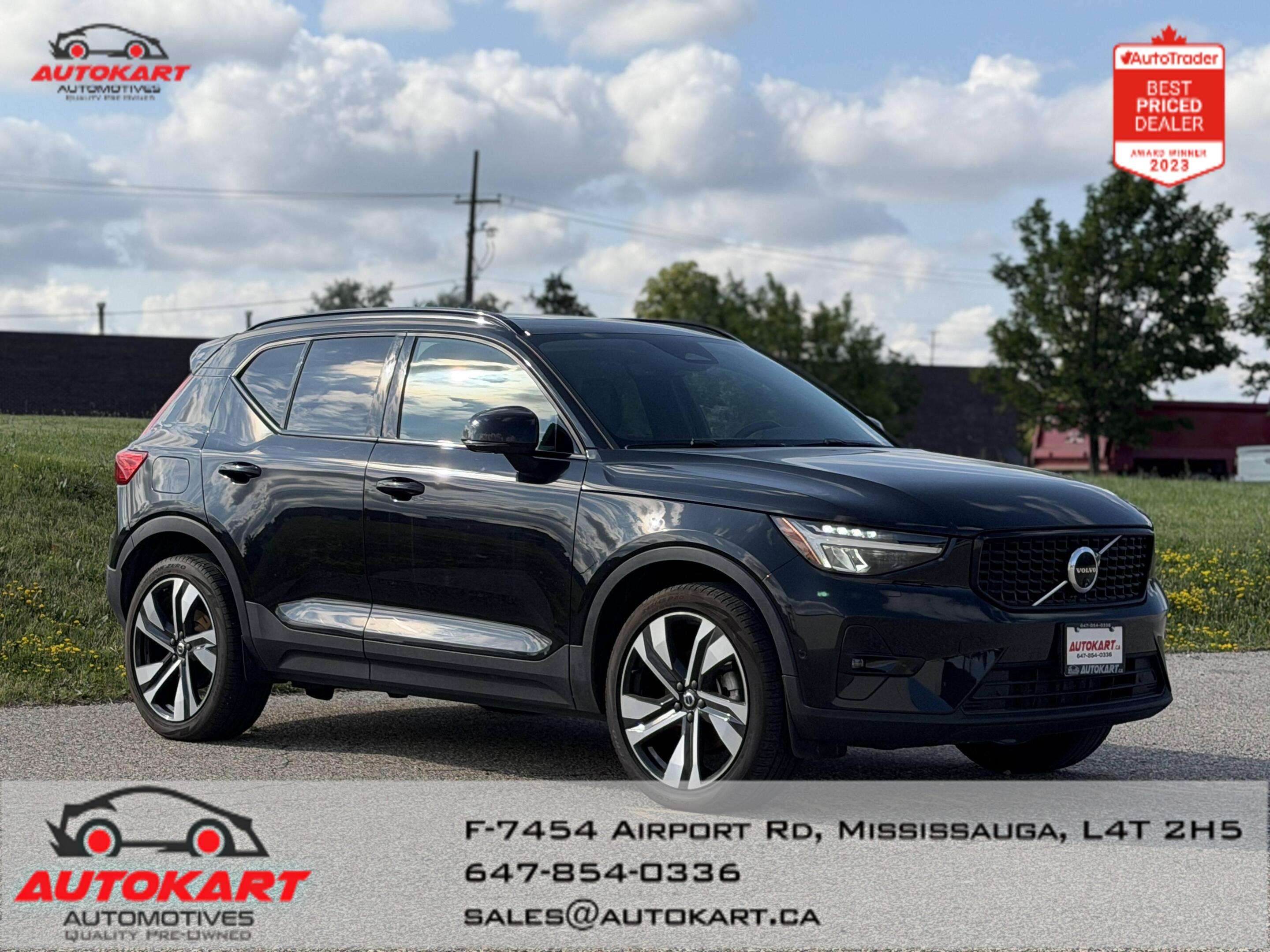 2024 Volvo XC40 B5 AWD|PLUS|DARK THEME|NO ACCIDENTS
