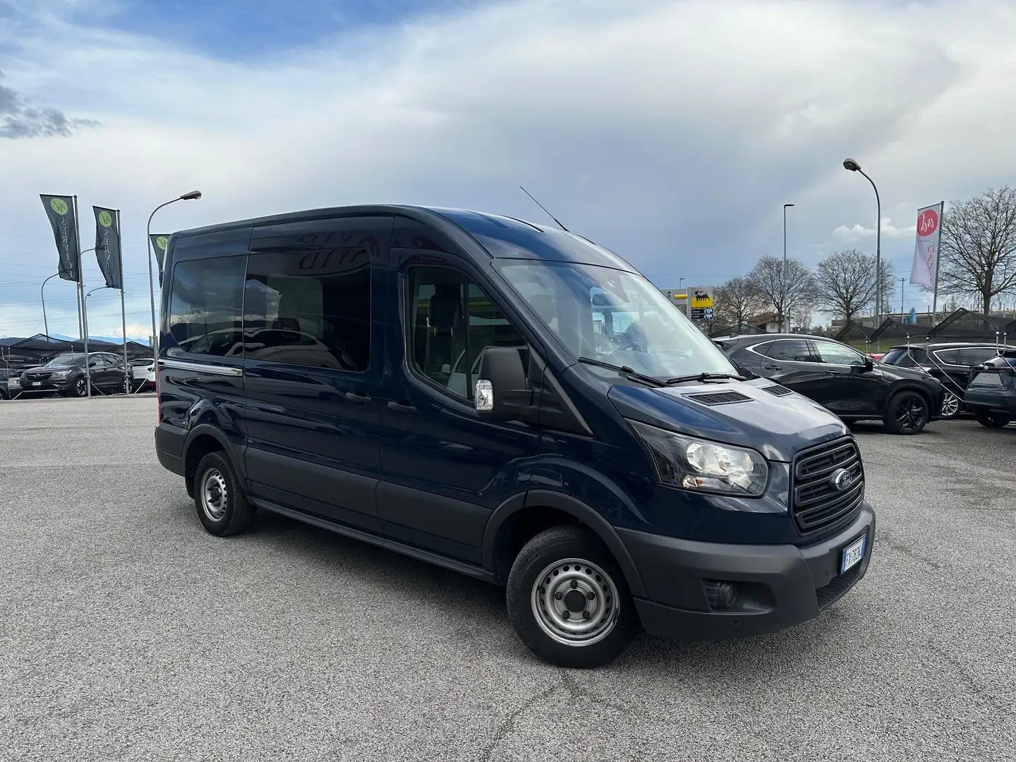 Ford Transit Bus TRANSIT Bus 2.0TDCi 130CV L2 H2 8 POSTI + iva Azul - 1