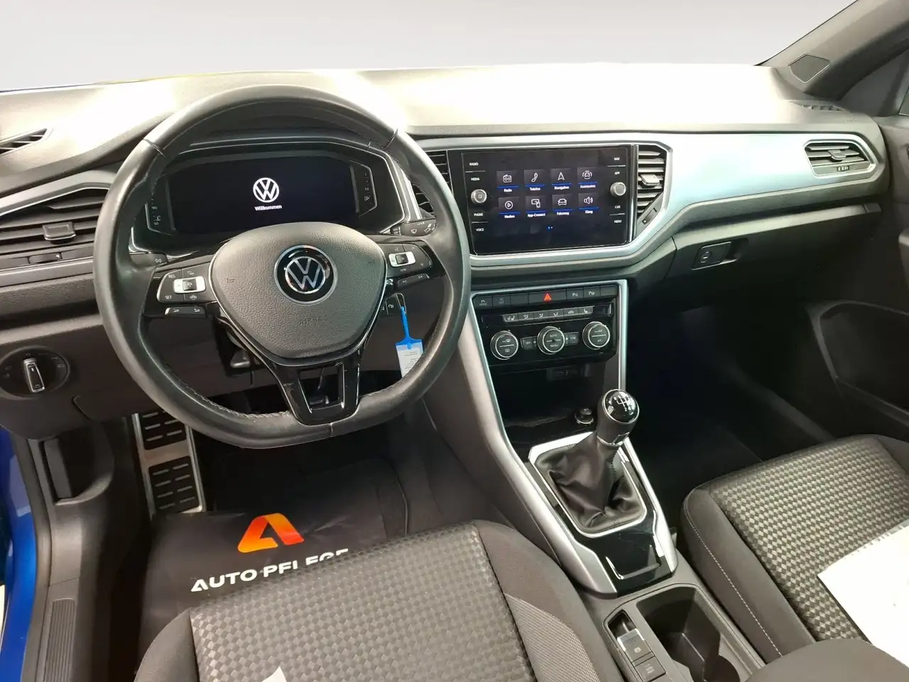 Volkswagen T-Roc Cabriolet 1.0 TSI Active LED RFK Navi SHZ 8