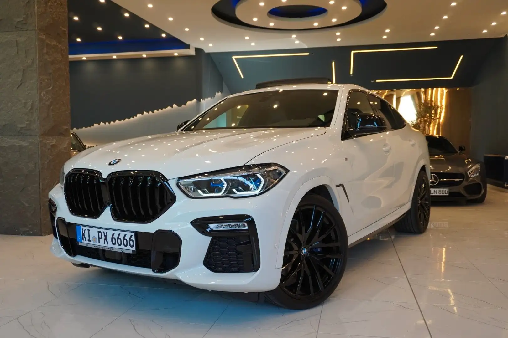 BMW X6 xDrive 30 d M Sport*Pano*Laser*H&K*22*Crafted Weiß - 1