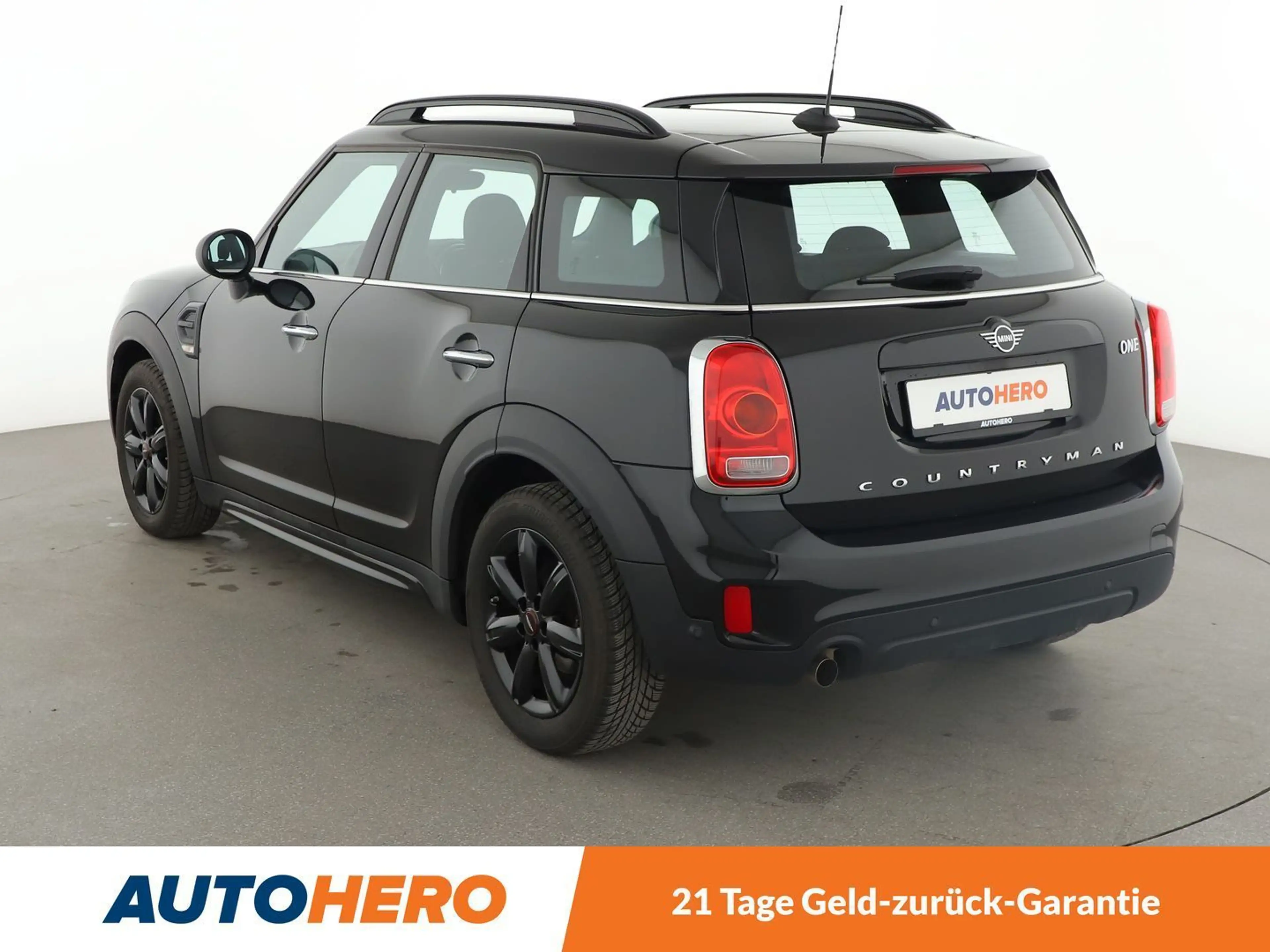 MINI One Countryman One *TEMPO*PDC*SHZ* — photo 4