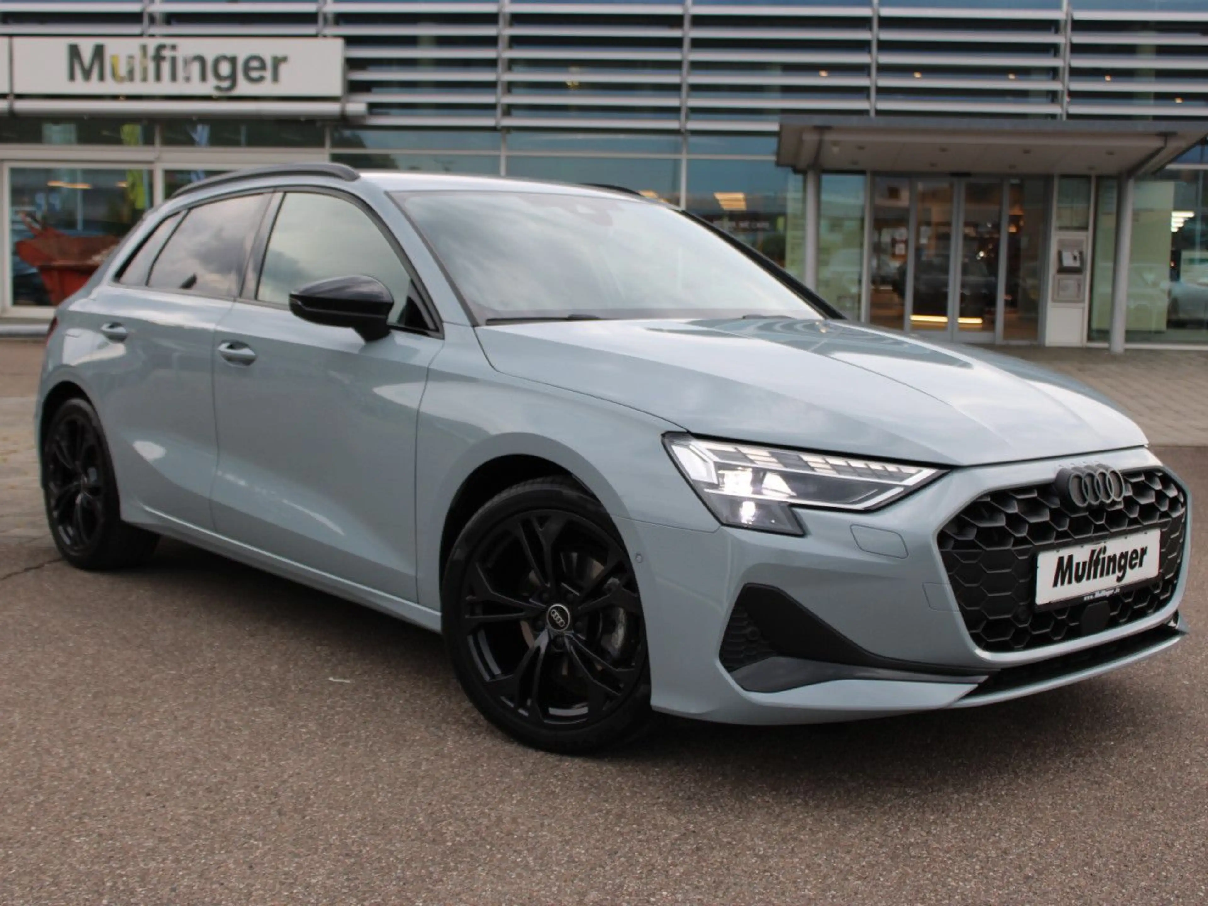 Audi A3 35TFSI SB S line Matrix ACC Kamera el.Sitz18 — photo 2
