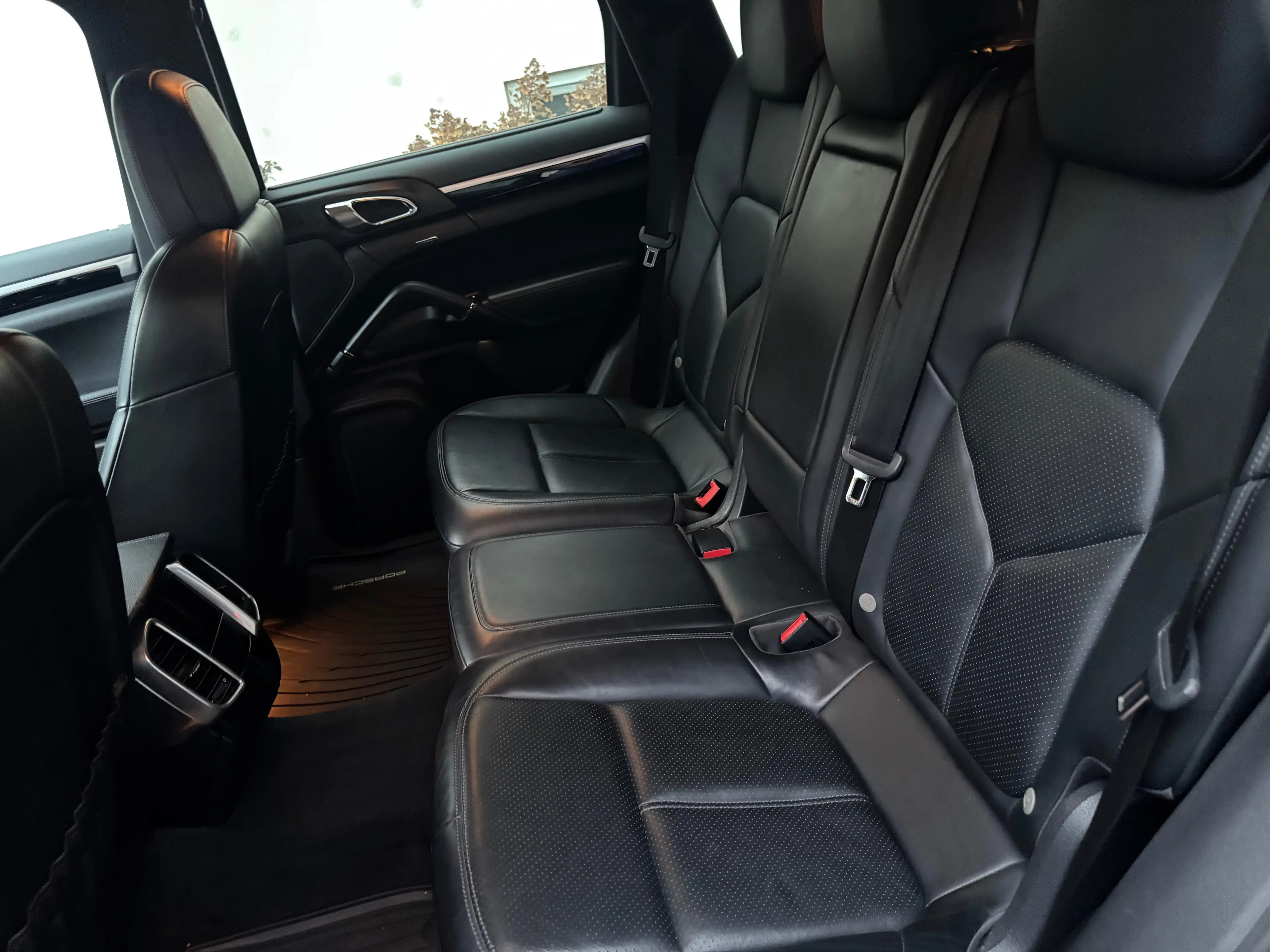 Porsche Cayenne Diesel — photo 10