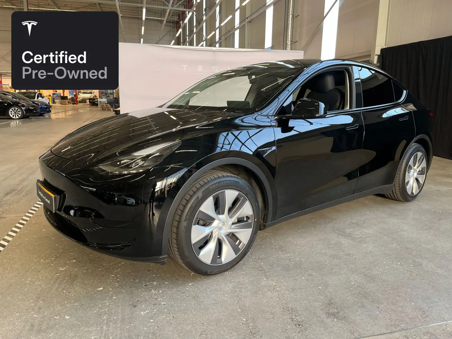 Tesla Model Y Rear-Wheel Drive “Certified Pre-Owned” Zwart - 1