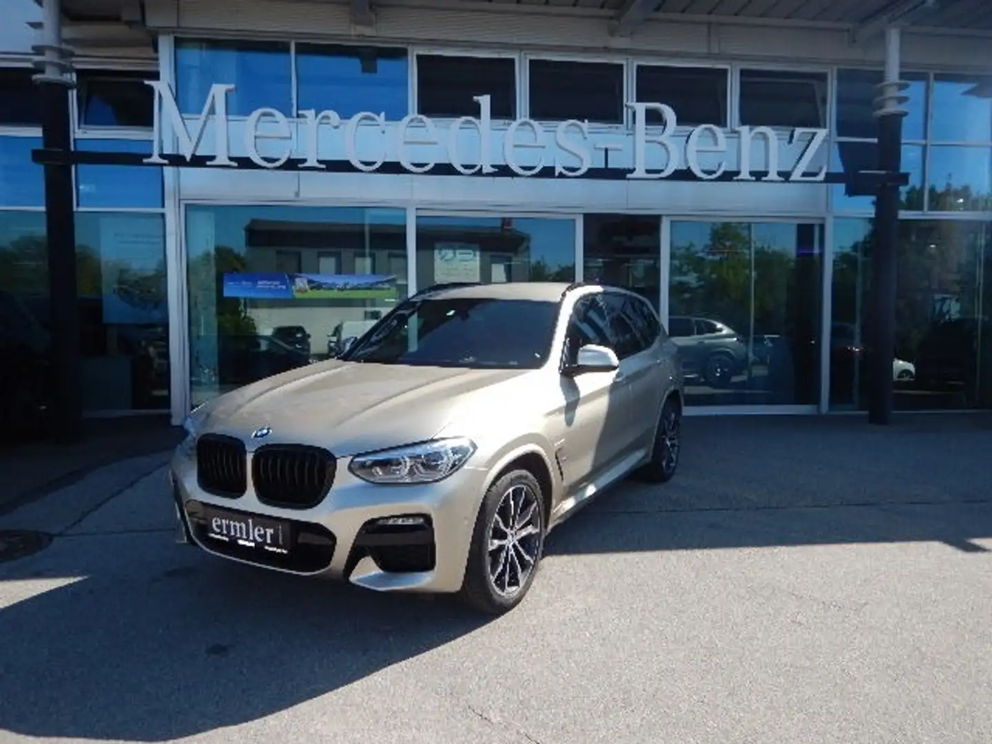 BMW X3 xDrive 30e PHEV Hybrid Allrad M-Paket G01 Gelb - 2