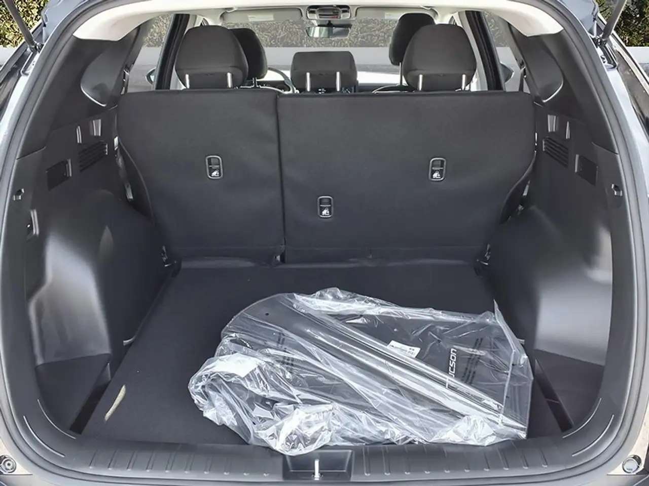 Hyundai TUCSON снимка Hyundai TUCSON