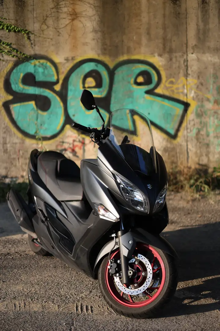 Suzuki Burgman 400 - 1