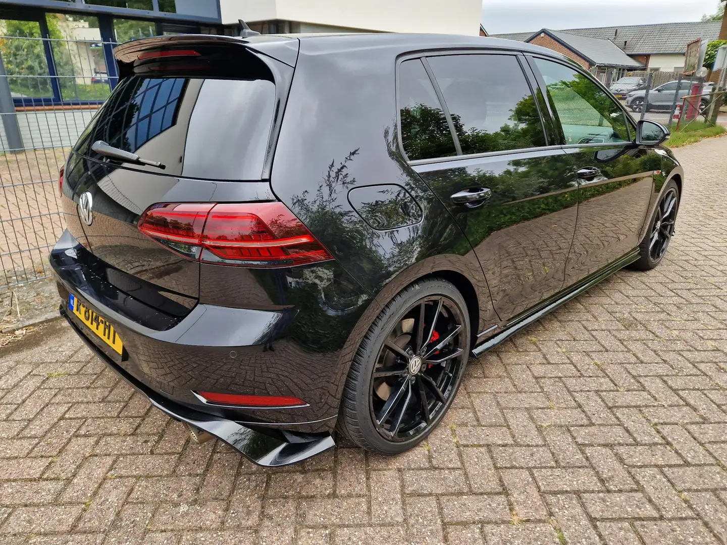 Volkswagen Golf GTI 2.0 TSI TCR Noir - 2