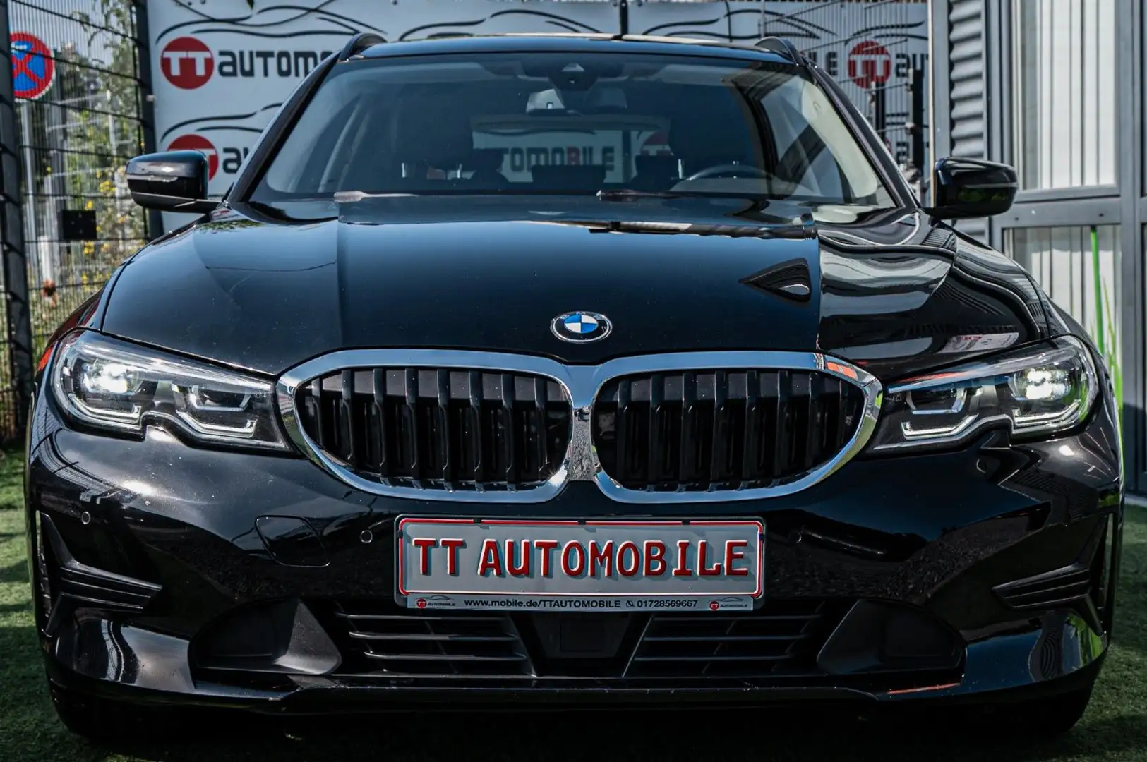 BMW 320 d xDrive Touring Steptronic|HEADUP|SH Noir - 2